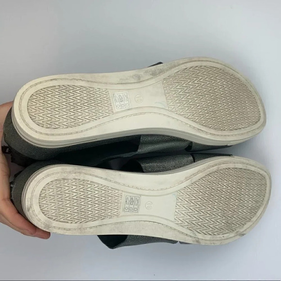 Eileen Fisher sport platform sandals size 10 pewter leather comfy walking - Picture 7 of 11